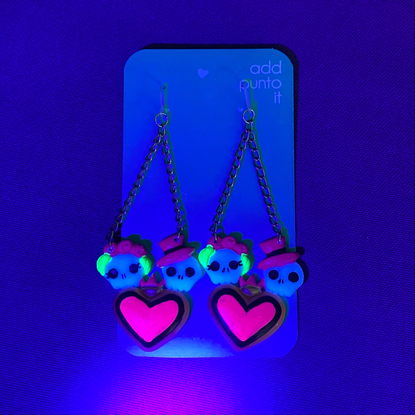 Arete de gancho · Amor Eterno 2025 (PREVENTA)
