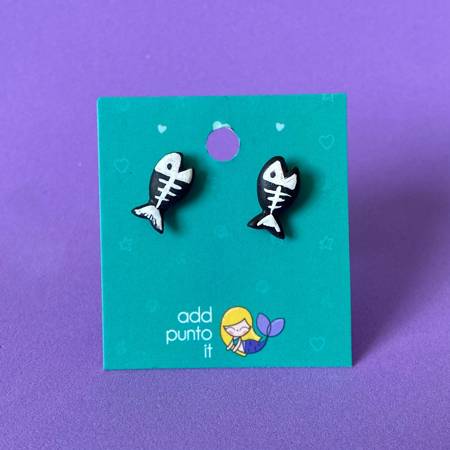 Aretes · Esqueleto de pez