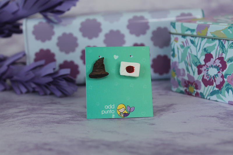 Aretes · Sombrero Seleccionador y Carta de Hogwarts (Harry Potter)