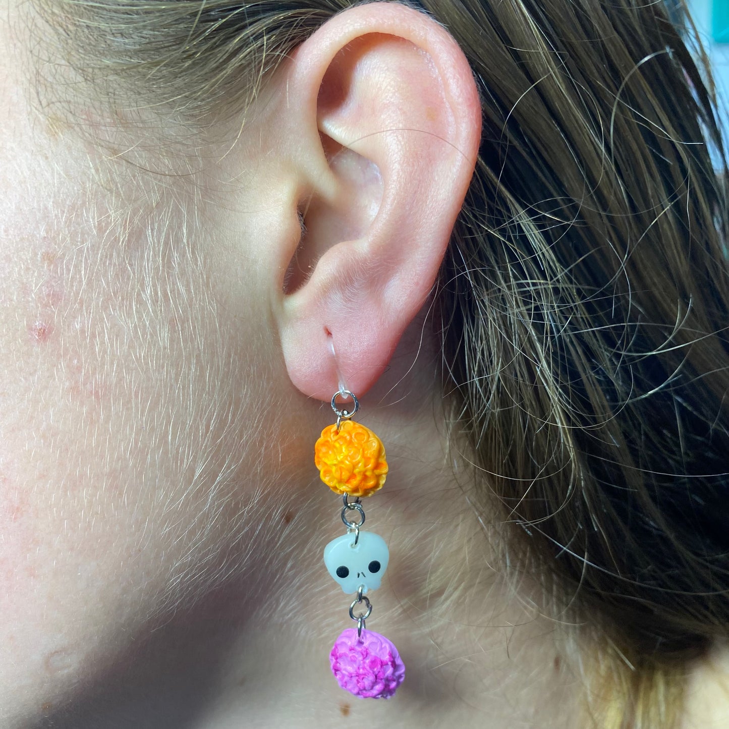 Arete de gancho · Ofrenda 2025 (PREVENTA)