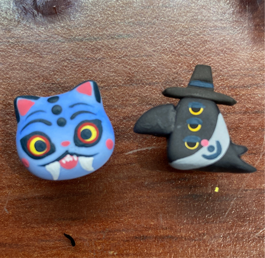 Aretes · Tigre y Pajarito con sombrero (K-pop Demon Hunters)