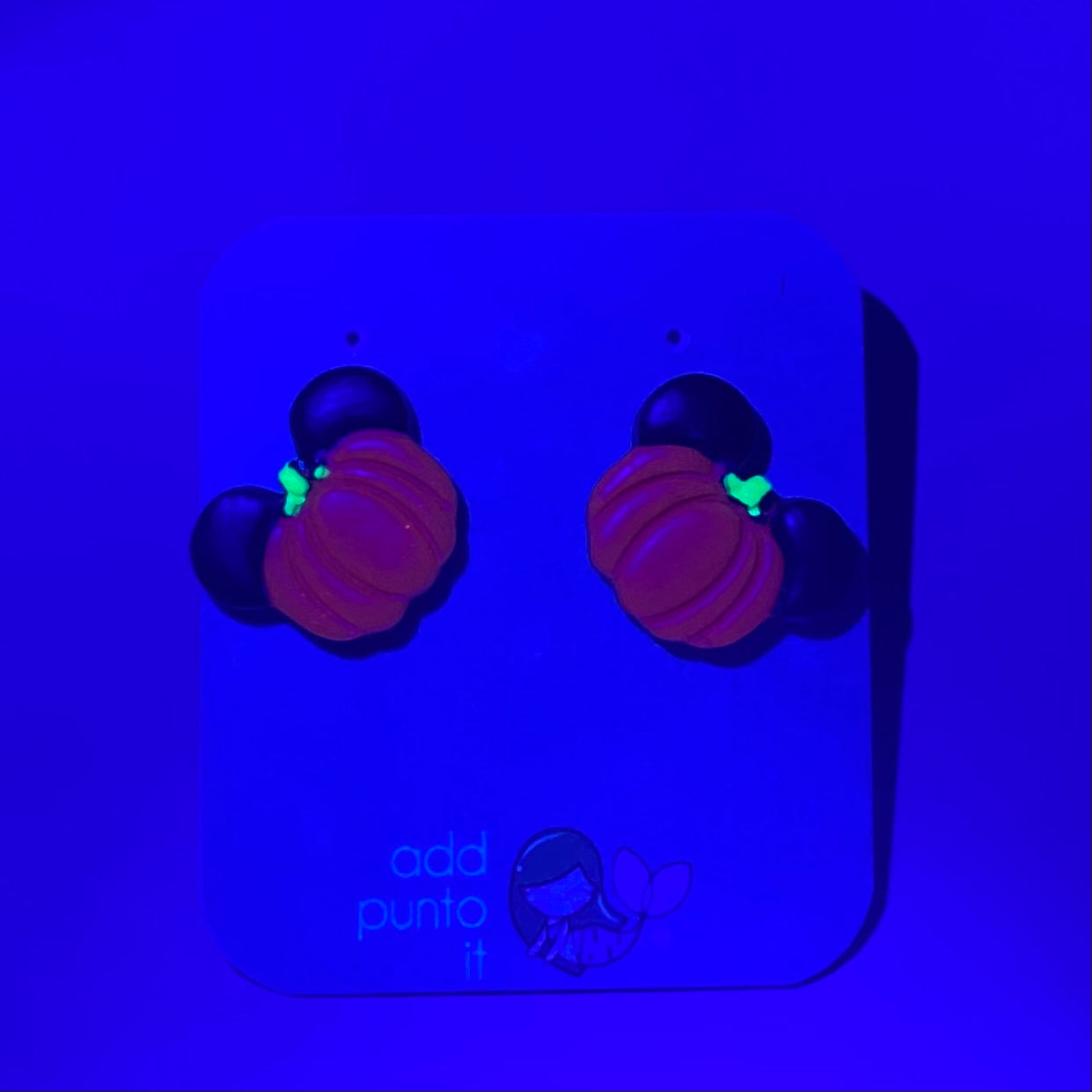 Aretes · Mickey calabaza 🎃 (Neón)(colección LIMITADA 2024)